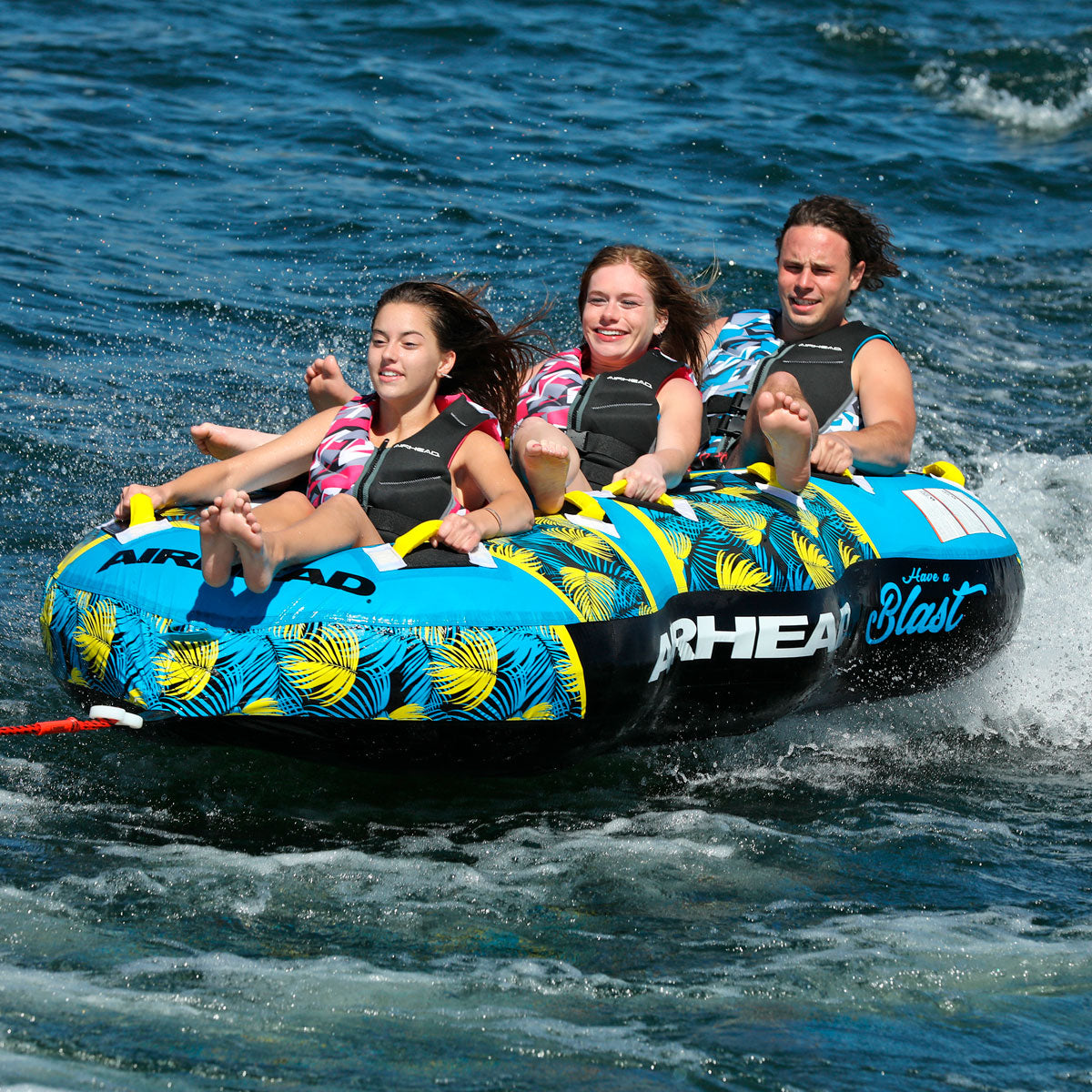 Blast 3 | 1-3 Rider Towable Tube für Boote